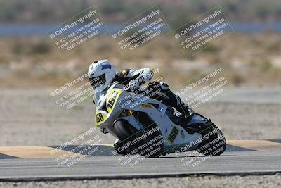 media/Oct-05-2025-CVMA (Sun) [[beeef4f201]]/Race 5-Amateur Supersport Open (Holeshot)/